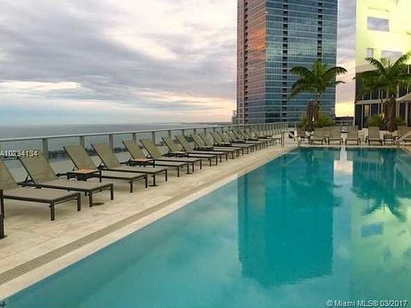 3rd image of 1300 Brickell Bay Dr #3307RT