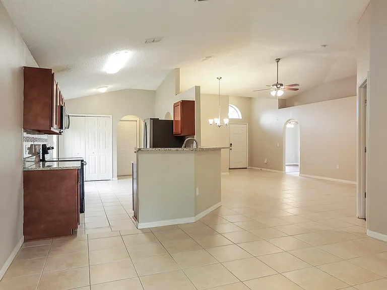 7390 Overland Park Blvd — Photo 7