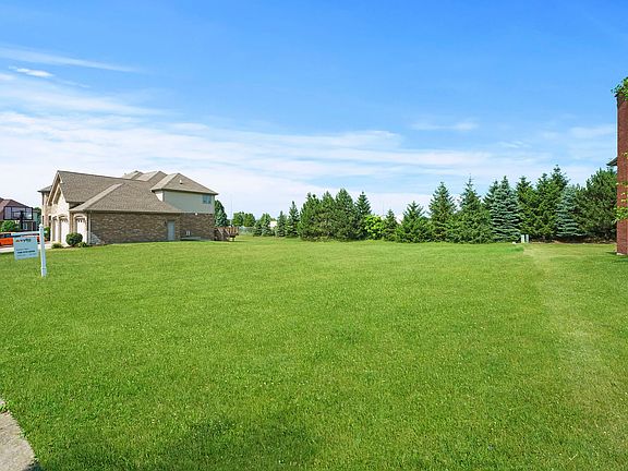 3rd image of 12385 Thornberry Dr