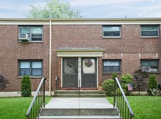 22004 73rd Ave, Bayside, NY 11364