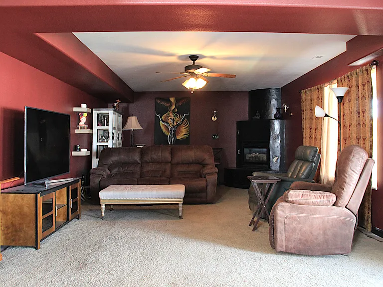 2836 B 3/10 Rd — Photo 6