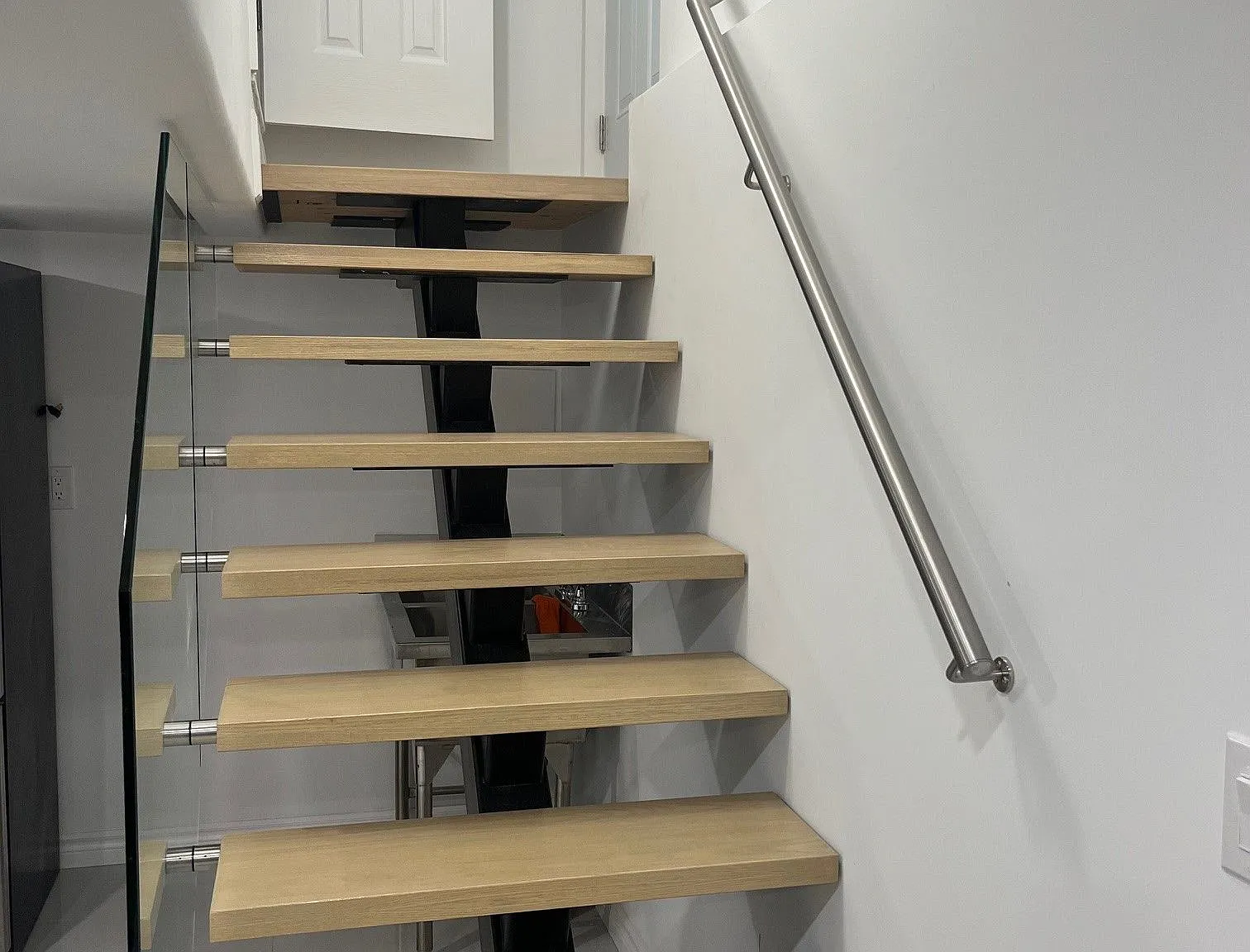 3 bed, $2,350 — Photo 3