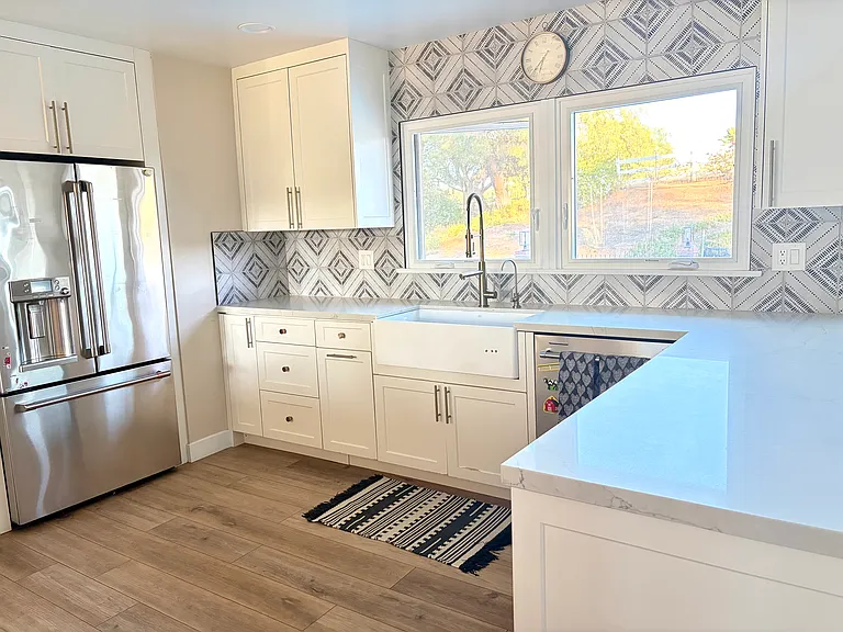 3427 N Twin Oaks Valley Rd — Photo 10