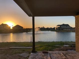 29635 Kynndal Shore Dr, Spring, TX 77386