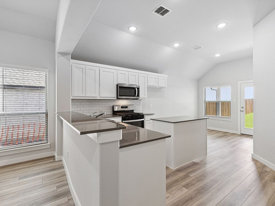 1st image of 2136 Pedigree Ln