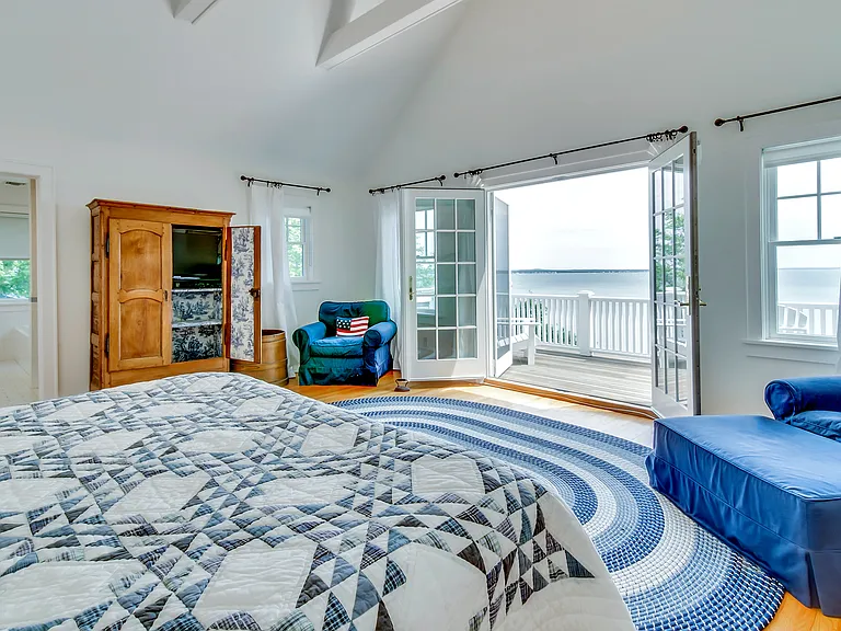 4705 Nassau Point Rd — Photo 11