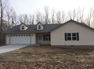 6124 Osage Rd, Crossville, TN 38572