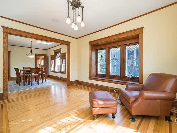 4th image of 3825 Upton Ave S
