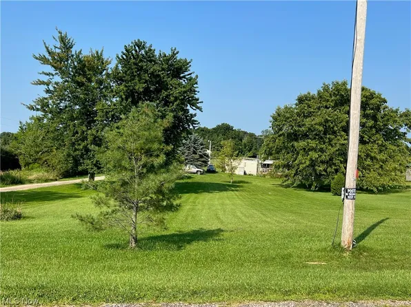 11184 Stratton Rd, West Salem, OH 44287