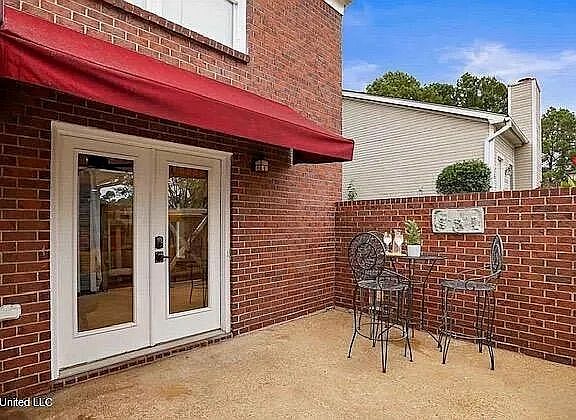Back Door & Courtyard