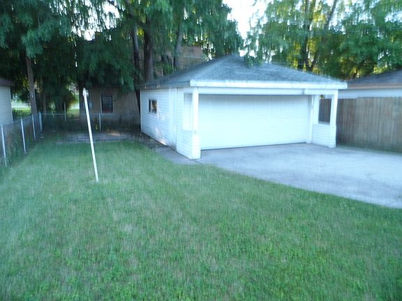 3rd image of 523 51st Ave