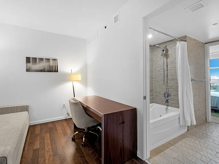 50 Biscayne Blvd #904 — Photo 6