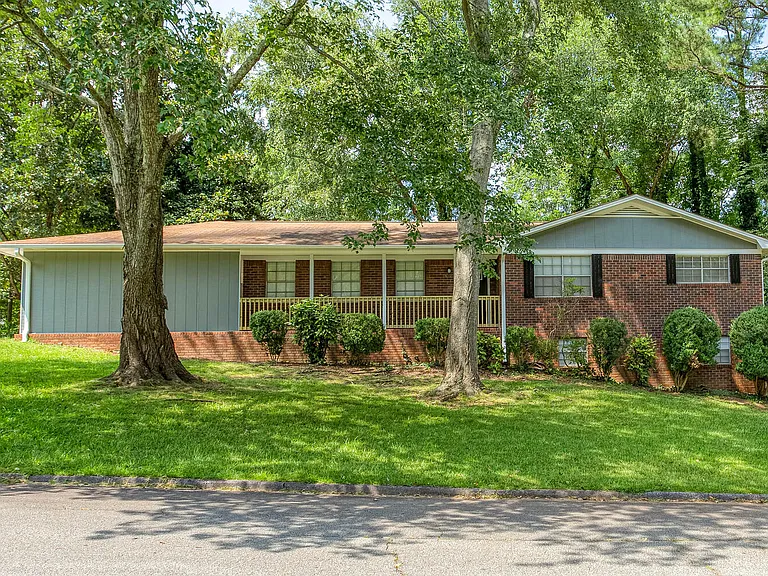 3959 Wedgewood Dr #5 — Photo 4