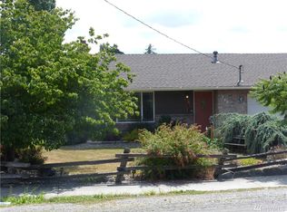 506 Calistoga St W, Orting, WA 98360