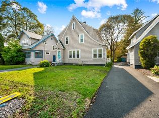 518 Seeley Rd, Syracuse, NY 13224