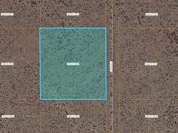 Condado Saint Vic Toy Ave, Rosamond, CA 93560