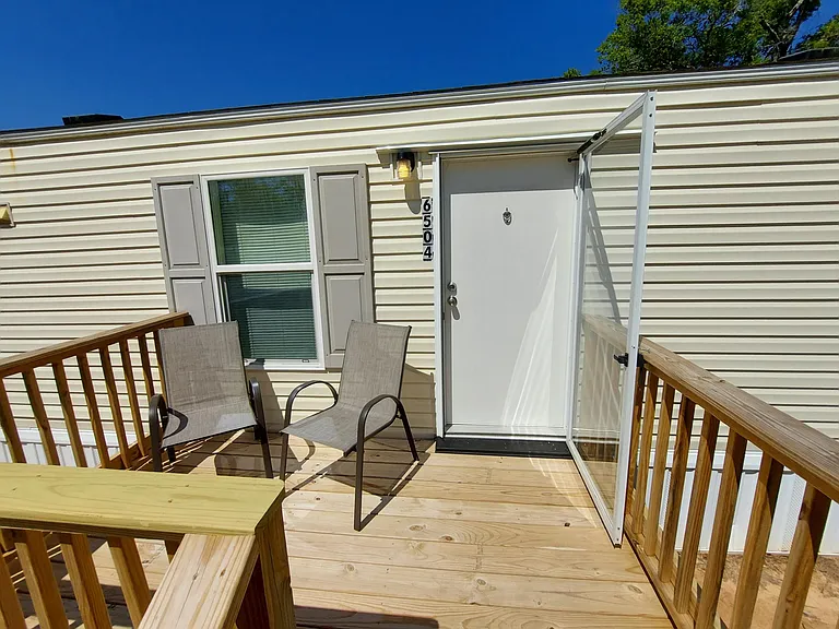 6504 Hunter St — Photo 2