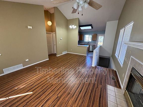 3rd image of 6735 Overland Dr
