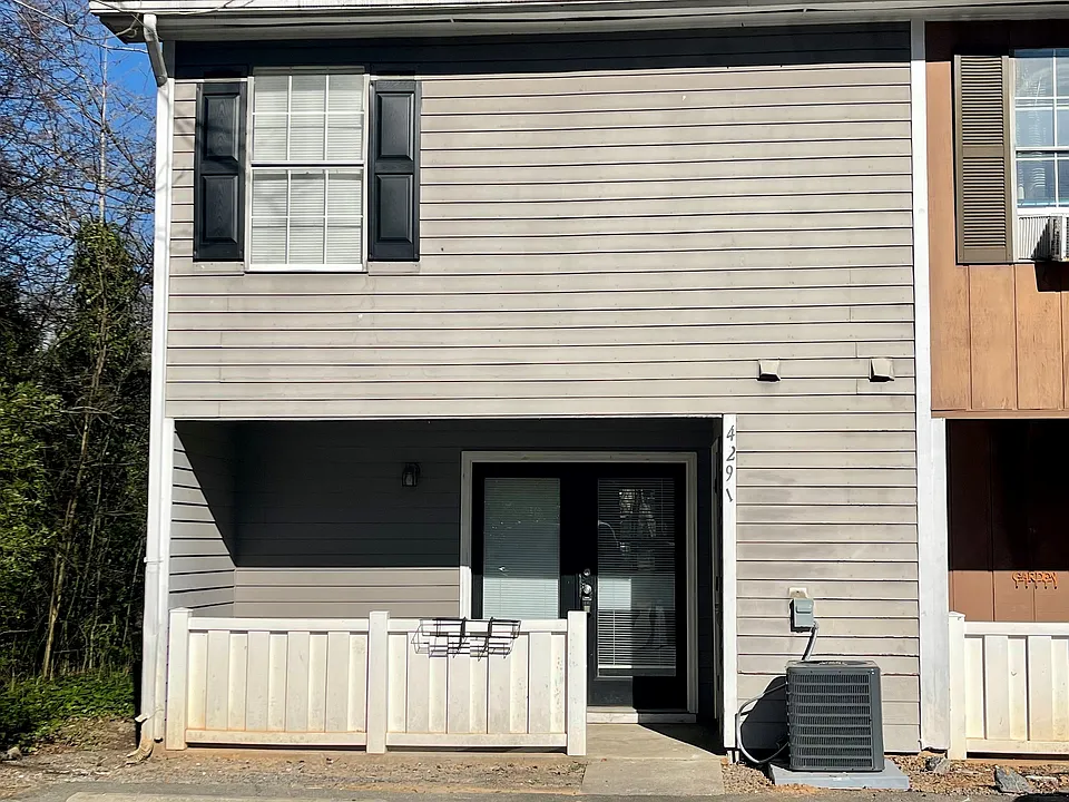 4291 Grogan back_03022022
