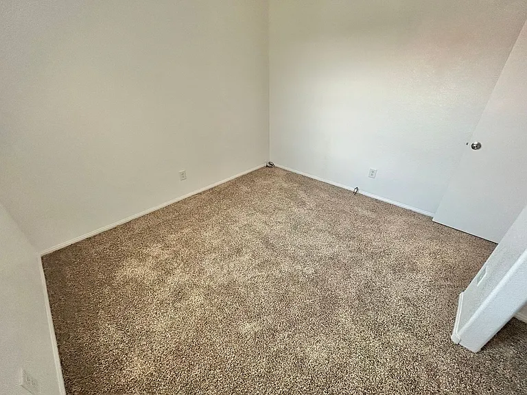 4908 Blue Marlin Ave — Photo 13