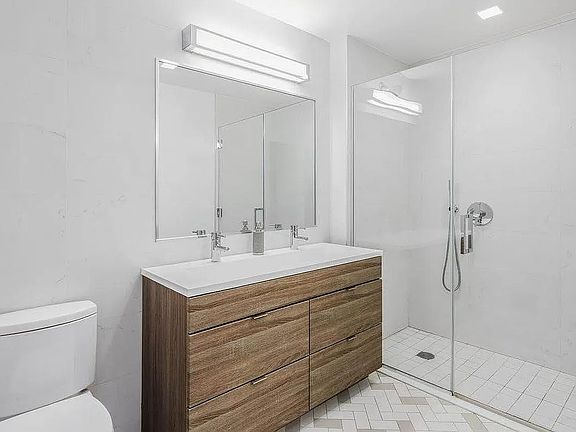 5th image of 23 W 116th St APT 6B
