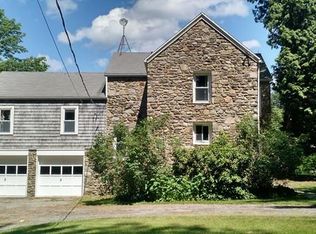 367 Daniel Shays Hwy, Pelham, MA 01002