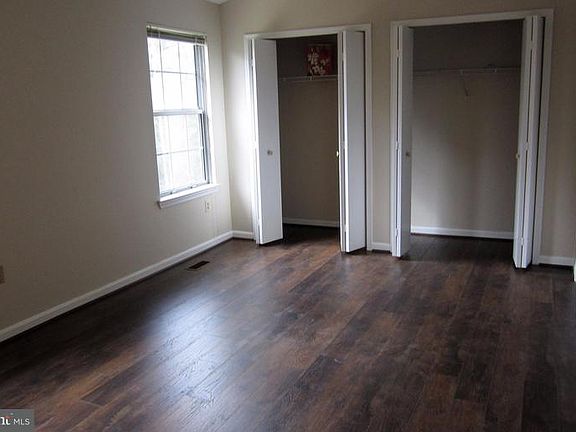 5th image of 624 Marianne Ln