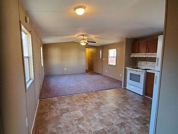 4th image of 807 Edgemont Ave #9