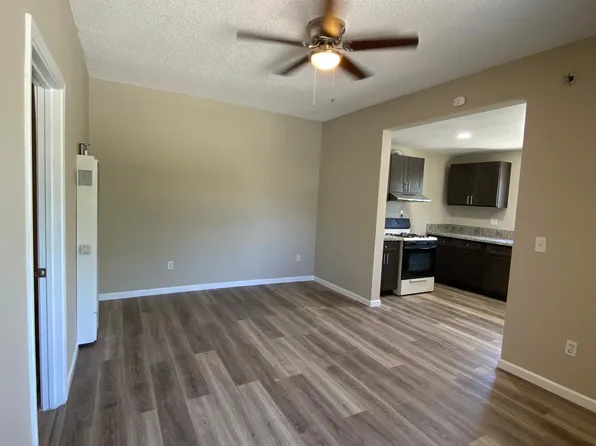 27205 W Main St, Highland, CA 92346