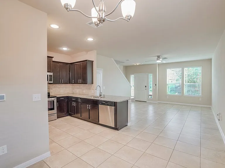 412 Cane River Rd — Photo 3