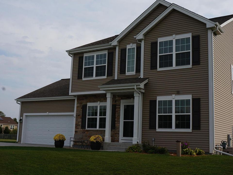 1st image of 3712 Strawberry Glen Dr
