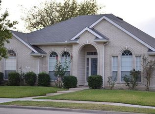 4817 Magna Carta Blvd, Grand Prairie, TX 75052