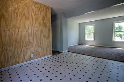 1510 SE Riverside Dr — Photo 38