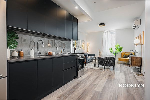 1st image of 26 Quincy St #2M