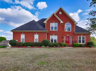 204 Clouds Creek Dr, Huntsville, AL 35806