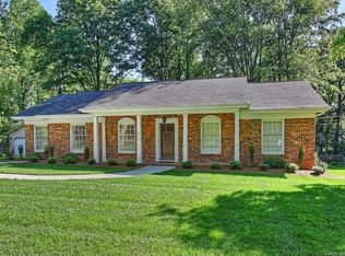 5111 Beckford Dr, Charlotte, NC 28226