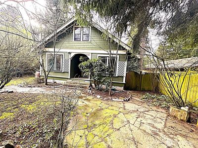 10733 Interlake Avenue N, Seattle, WA, 98133
