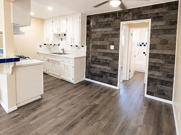 4th image of 1853 Chestnut Ave #14