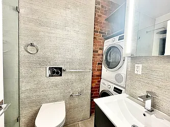 Rented by Century 21 Premier 