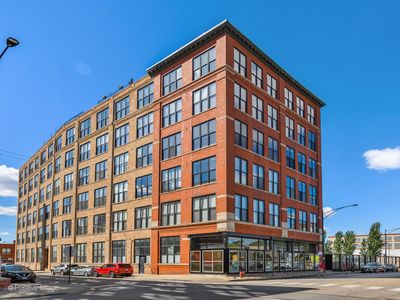 1872 N Clybourn Ave APT 306, Chicago, IL, 60614