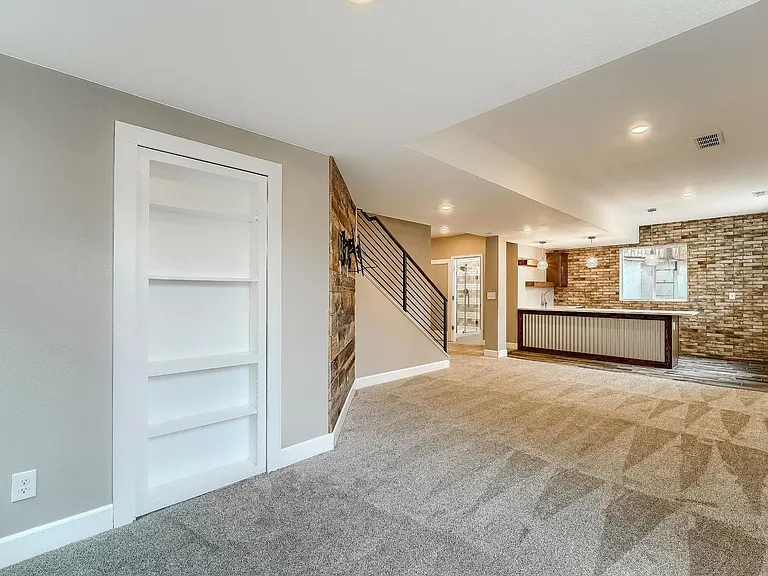 17122 Melody Dr — Photo 51