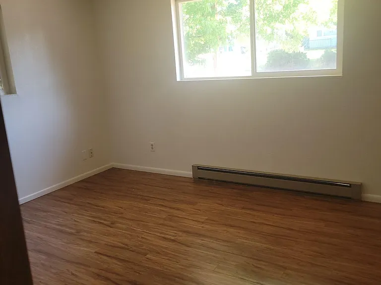 765 Wocus St — Photo 6