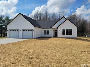 670 S 2nd St, Mitchell, IN 47446