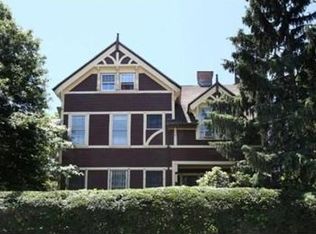 19 Clifford St, Roxbury, MA 02119