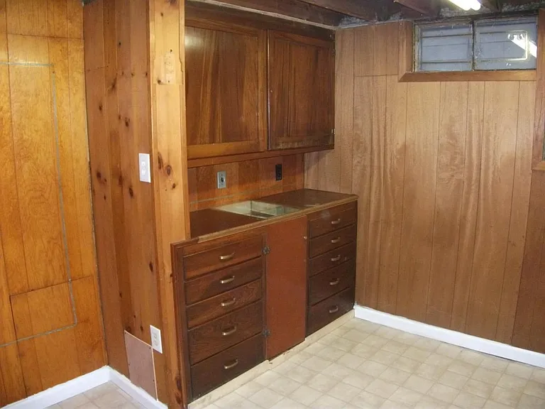 3036 Greenfield Rd — Photo 17