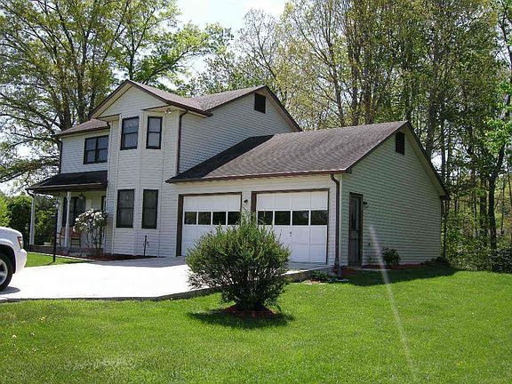 3rd image of 181 Brooke Elyse Ln