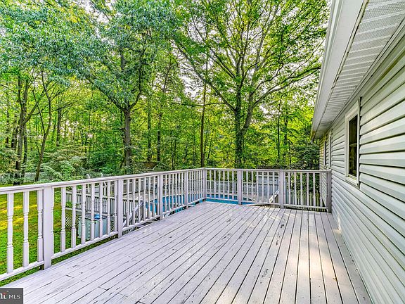 5th image of 37162 Tanyard Dr