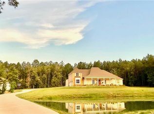 200 Hidden Pines Dr, Pineville, LA 71360