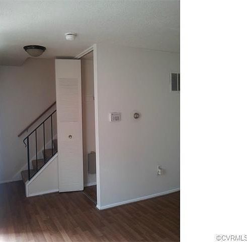 1st image of 3379 Dill Ave