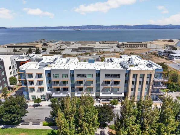 52 Innes Ct #202, San Francisco, CA 94124